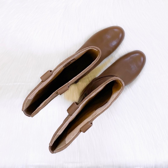 UGG Olinda Chestnut Riding Boots - Picture 5 of 8